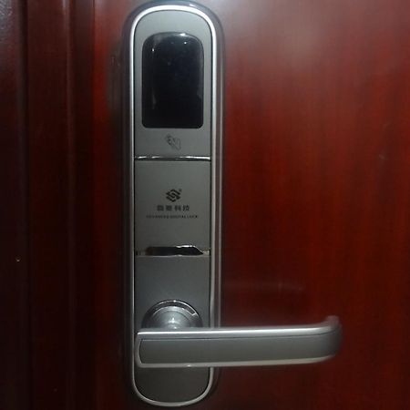 Tai Wah Hostel Hong Kong Exterior photo