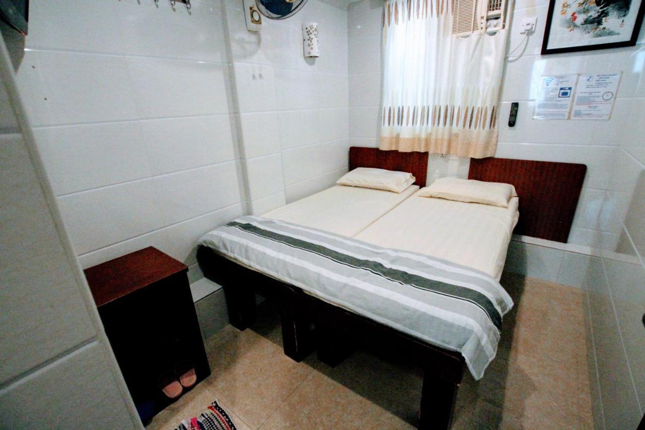 Tai Wah Hostel Hong Kong Exterior photo